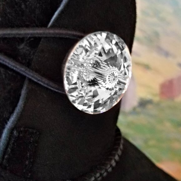 UGG/Swarovski Mini Bailey Button Bling Boot W5 BLK - Picture 2 of 8